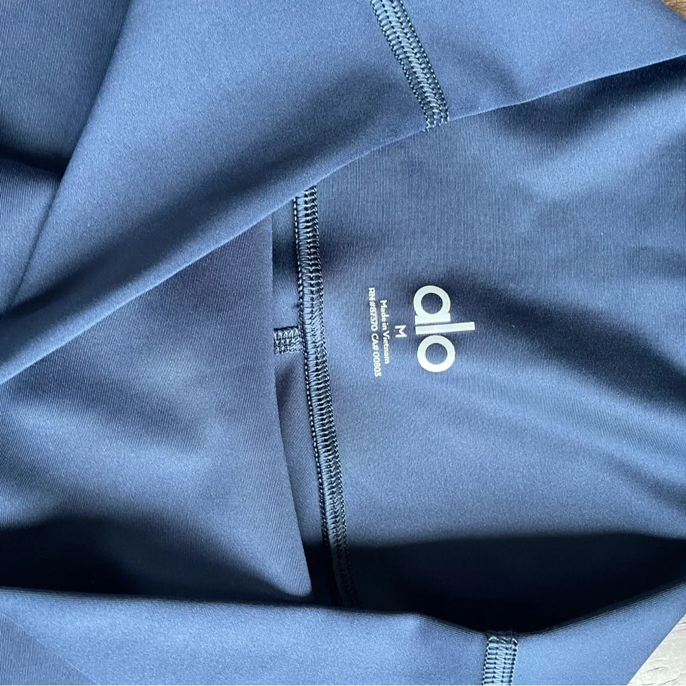 ALO Airlift High Waisted Navy Leggings - Picture 4 of 6